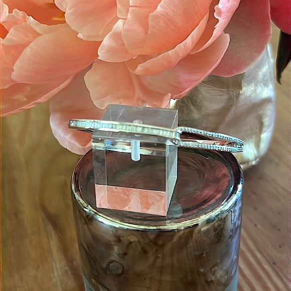 Silver Bracelet w/CZ Baguette & Pave Crystals - Great Bridal Jewelry! NWT - Picture 3 of 8